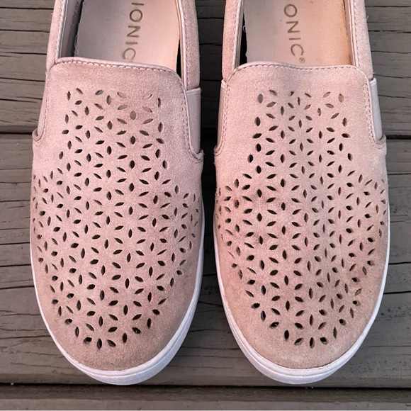 Vionic Splendid Midi Perf Slip On Dusty Pink Shoes size 6 - Picture 5 of 13